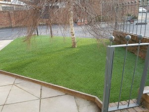 London Bridge Inn Artificial Grass K9 Turf 3