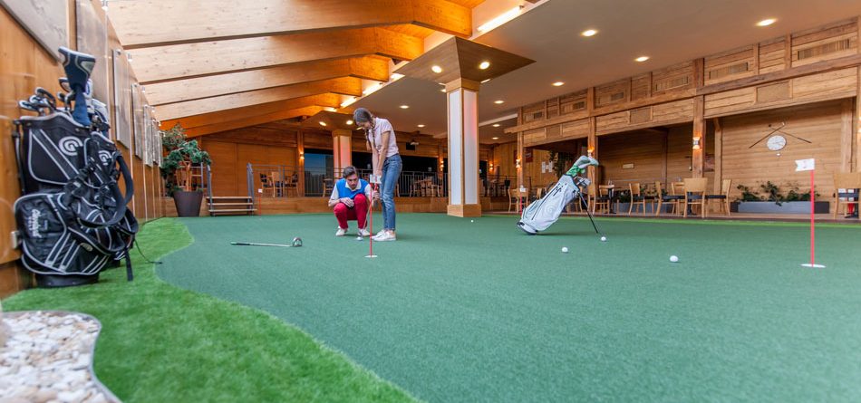 Largest Indoor Golf Centre
